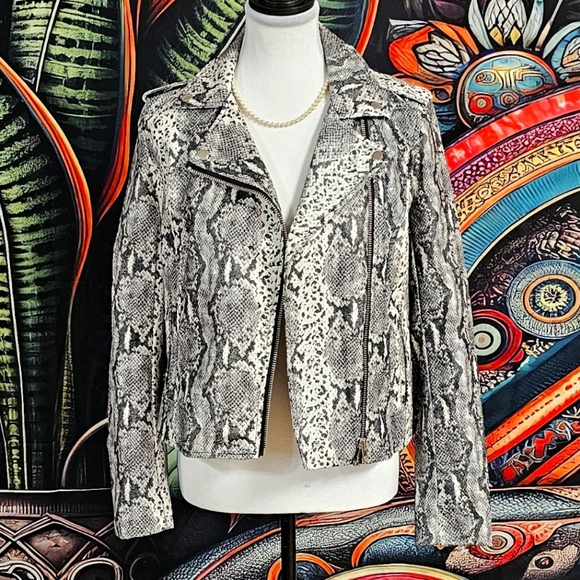 PHILOSOPHY | PYTHON SNAKESKIN FAUX LEATHER MOTO JACKET - Picture 5 of 16